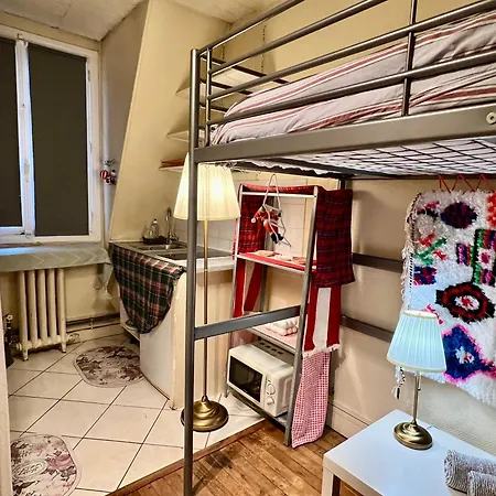 Center Eiffel Apartment